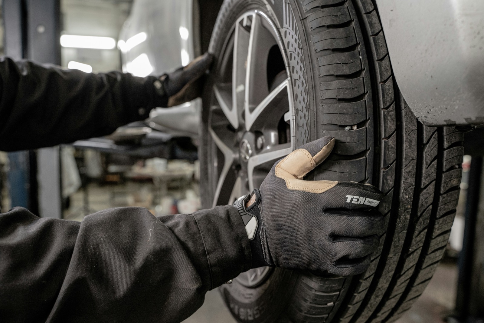 Chiptuningfix aan het werk in de werkplaats